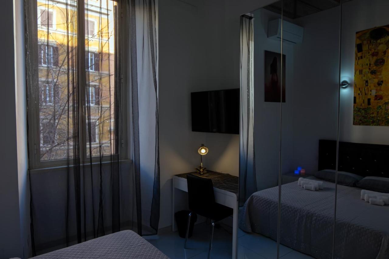 Gasthof Castel Nepi Near Colosseo Rom